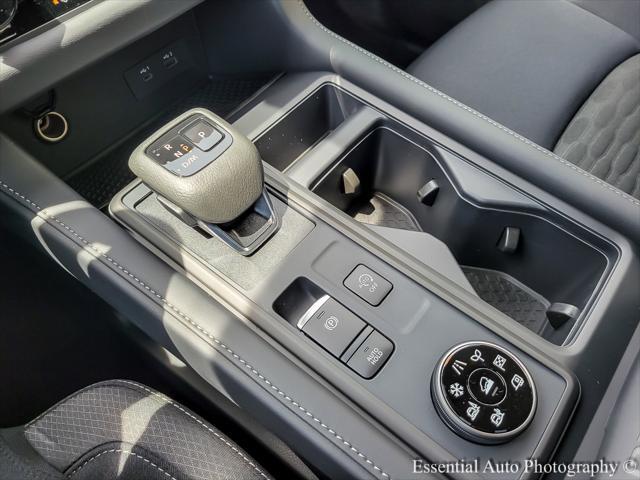 new 2025 Nissan Pathfinder car, priced at $38,450