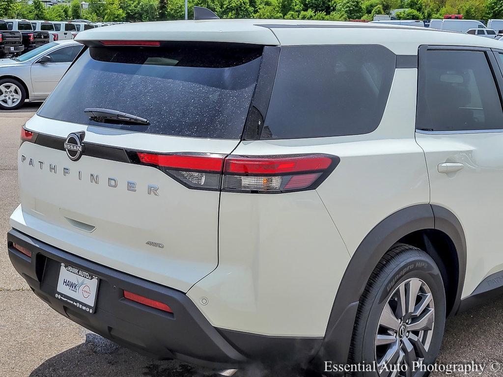 new 2025 Nissan Pathfinder car, priced at $36,450