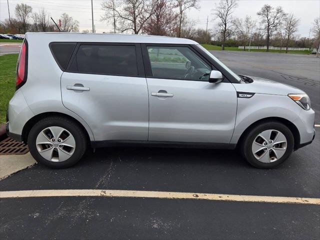 used 2016 Kia Soul car, priced at $9,900