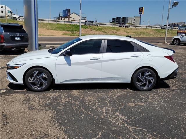 new 2025 Hyundai Elantra car, priced at $25,605
