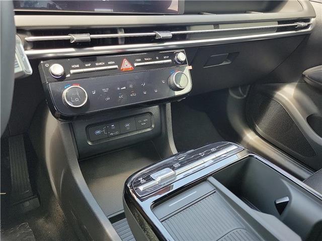 new 2025 Hyundai TUCSON Hybrid car, priced at $35,445