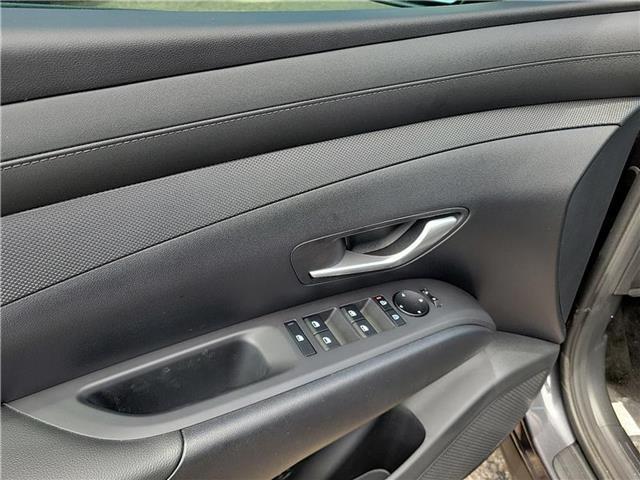 new 2025 Hyundai TUCSON Hybrid car, priced at $35,445