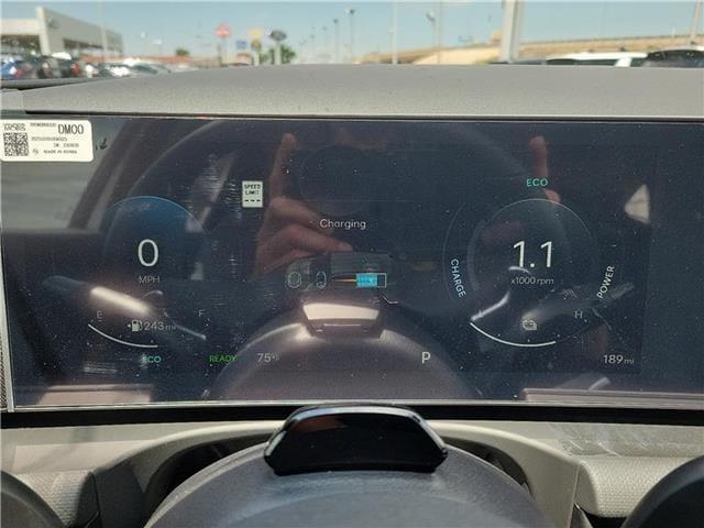 new 2025 Hyundai TUCSON Hybrid car, priced at $38,965