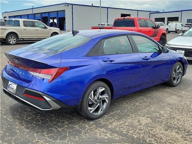new 2025 Hyundai Elantra car, priced at $25,105