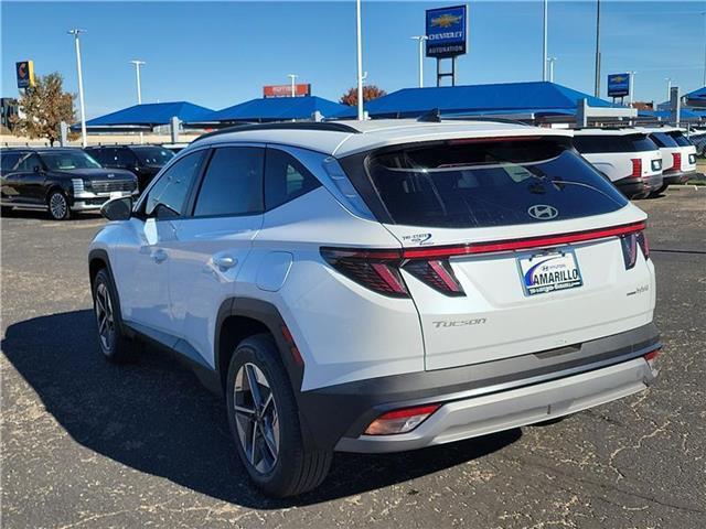 new 2026 Hyundai TUCSON Hybrid car, priced at $37,645