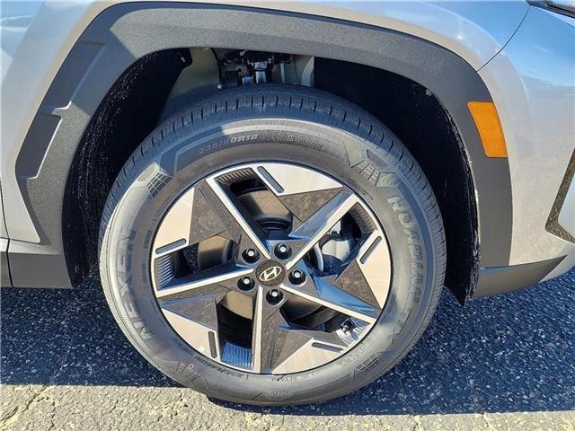 new 2025 Hyundai TUCSON Hybrid car, priced at $39,090