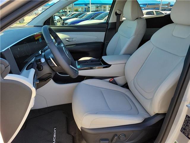 new 2025 Hyundai TUCSON Hybrid car, priced at $39,090