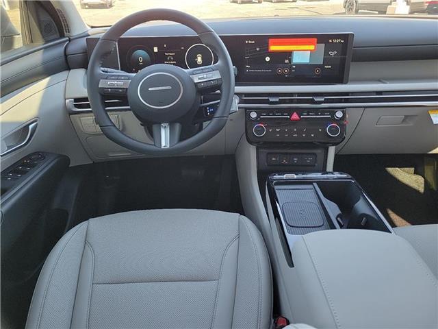 new 2025 Hyundai TUCSON Hybrid car, priced at $39,090