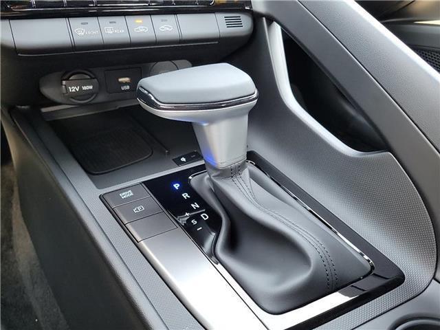 new 2025 Hyundai Elantra car, priced at $25,105