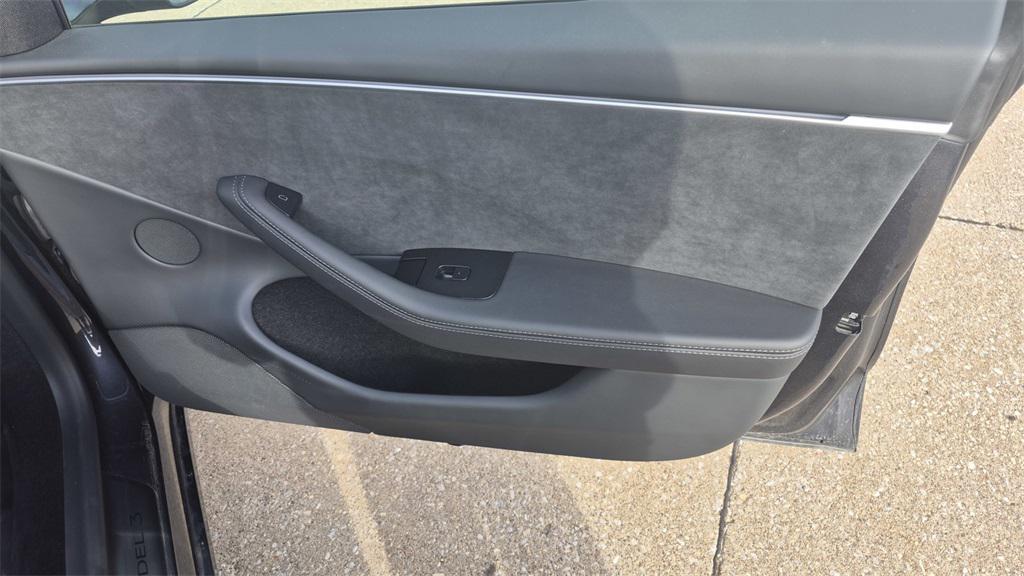 used 2025 Tesla Model 3 car, priced at $39,991