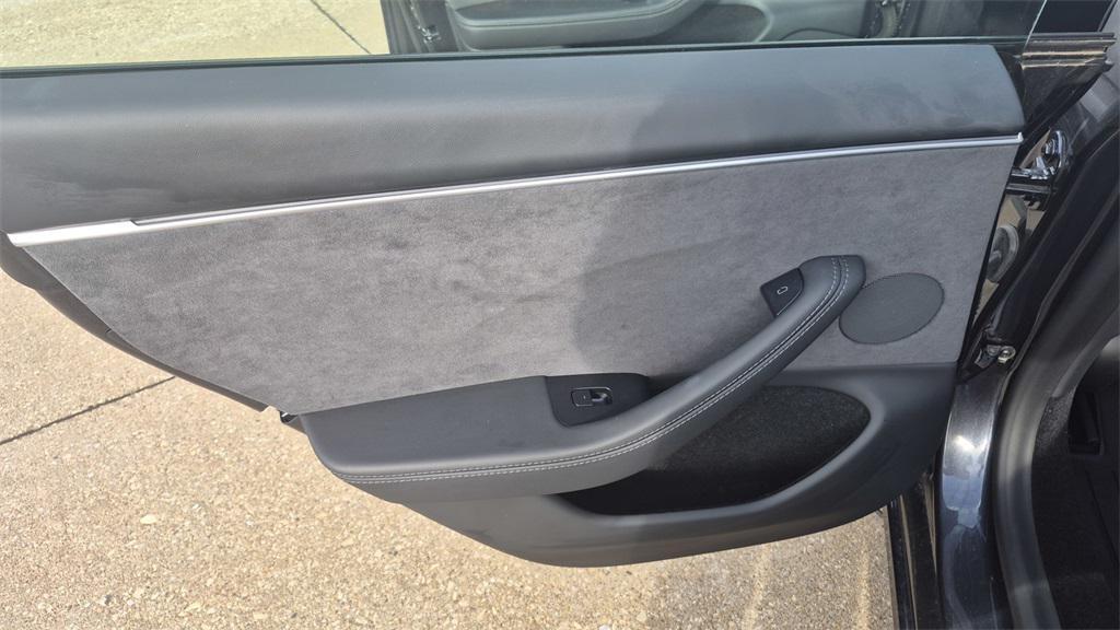 used 2025 Tesla Model 3 car, priced at $39,991