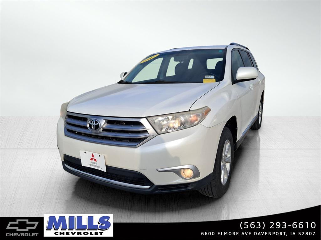 used 2011 Toyota Highlander car, priced at $10,642