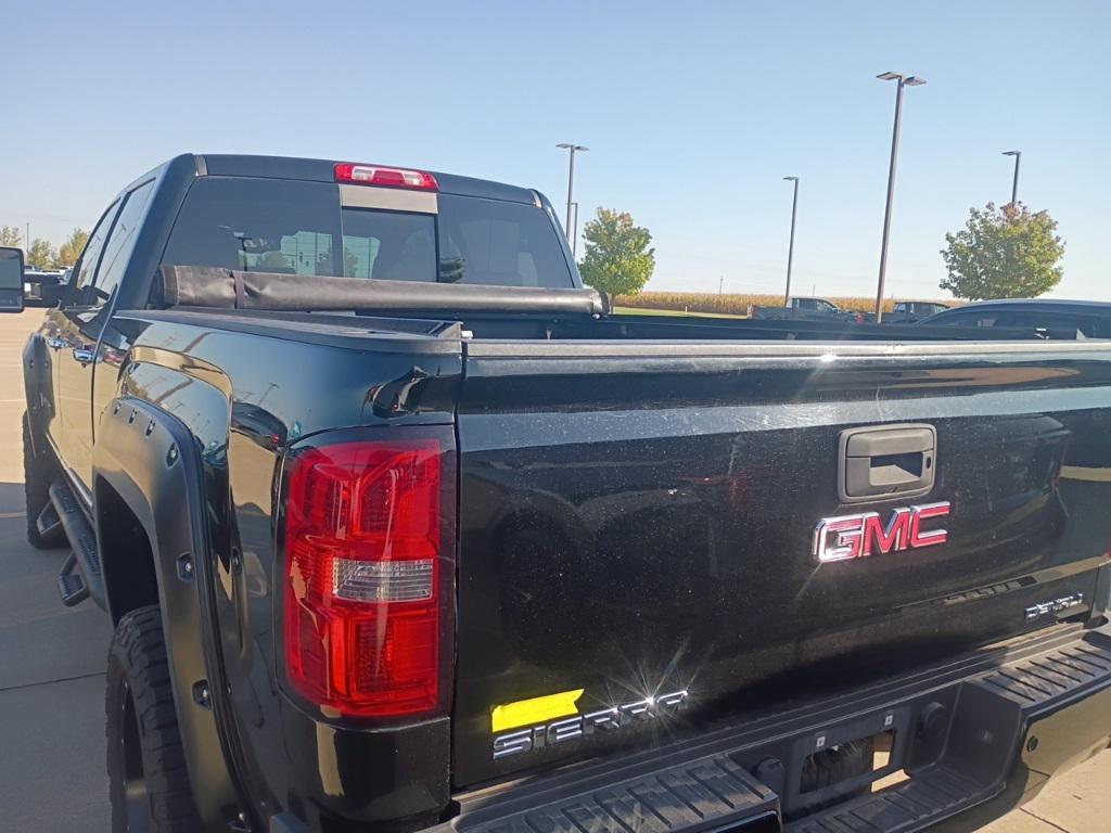used 2015 GMC Sierra 2500 car, priced at $35,758