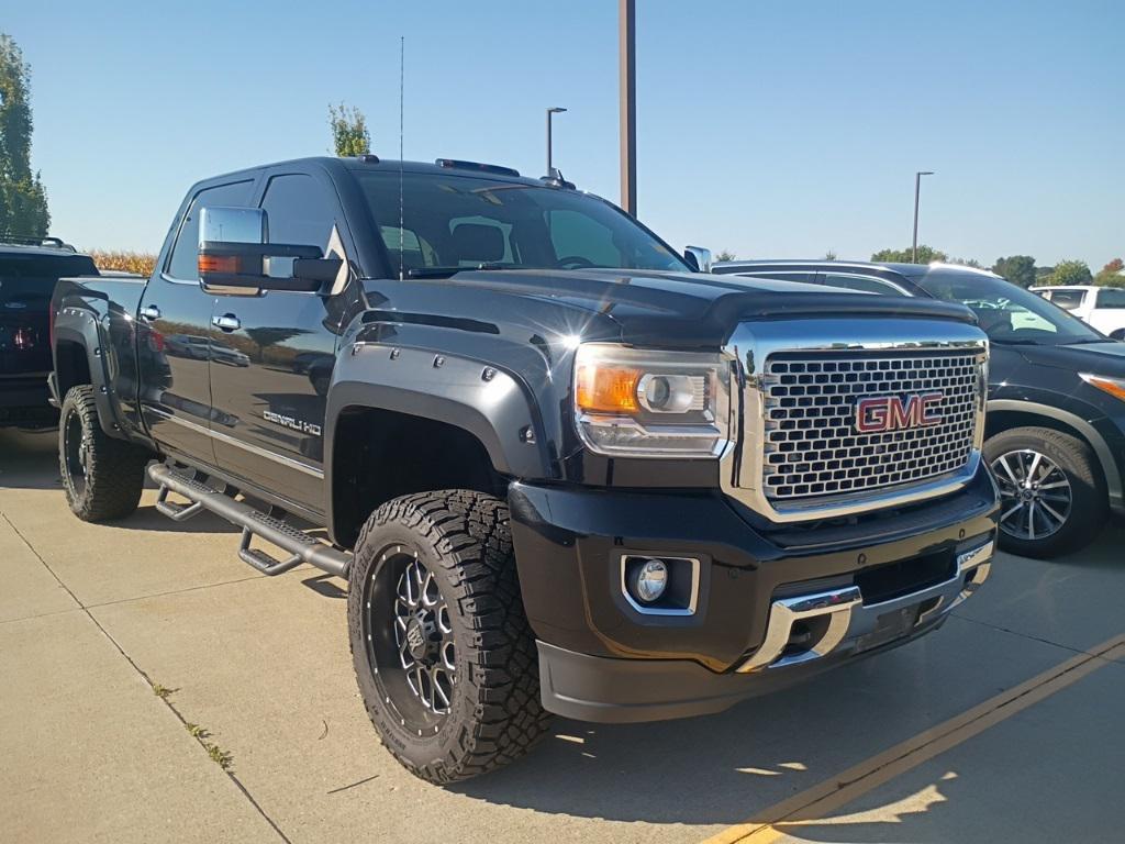 used 2015 GMC Sierra 2500 car, priced at $35,758