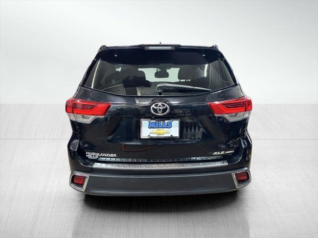 used 2019 Toyota Highlander car, priced at $21,966