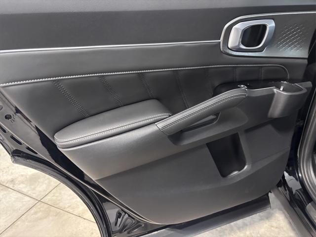 used 2022 Kia Sorento car, priced at $31,071