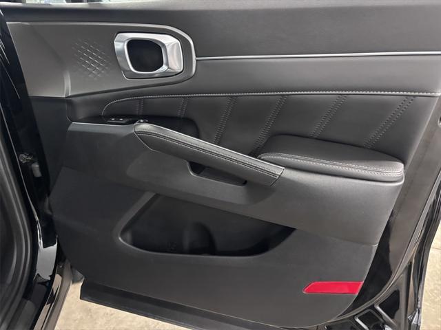 used 2022 Kia Sorento car, priced at $31,071