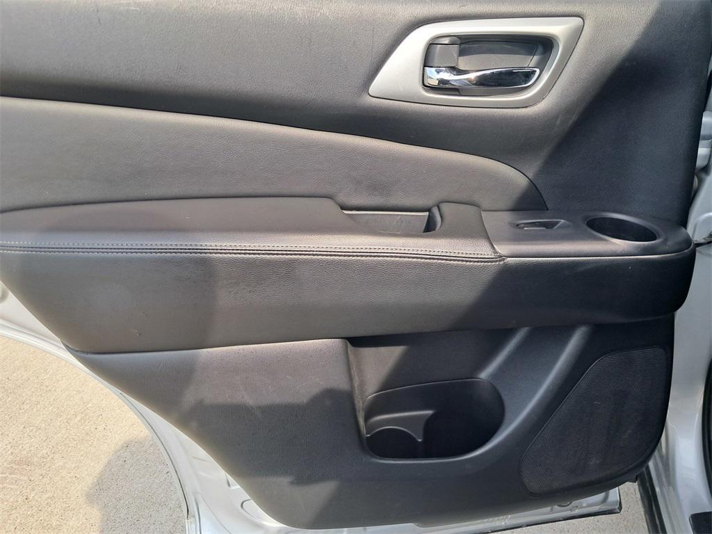 used 2019 Nissan Pathfinder car, priced at $11,336