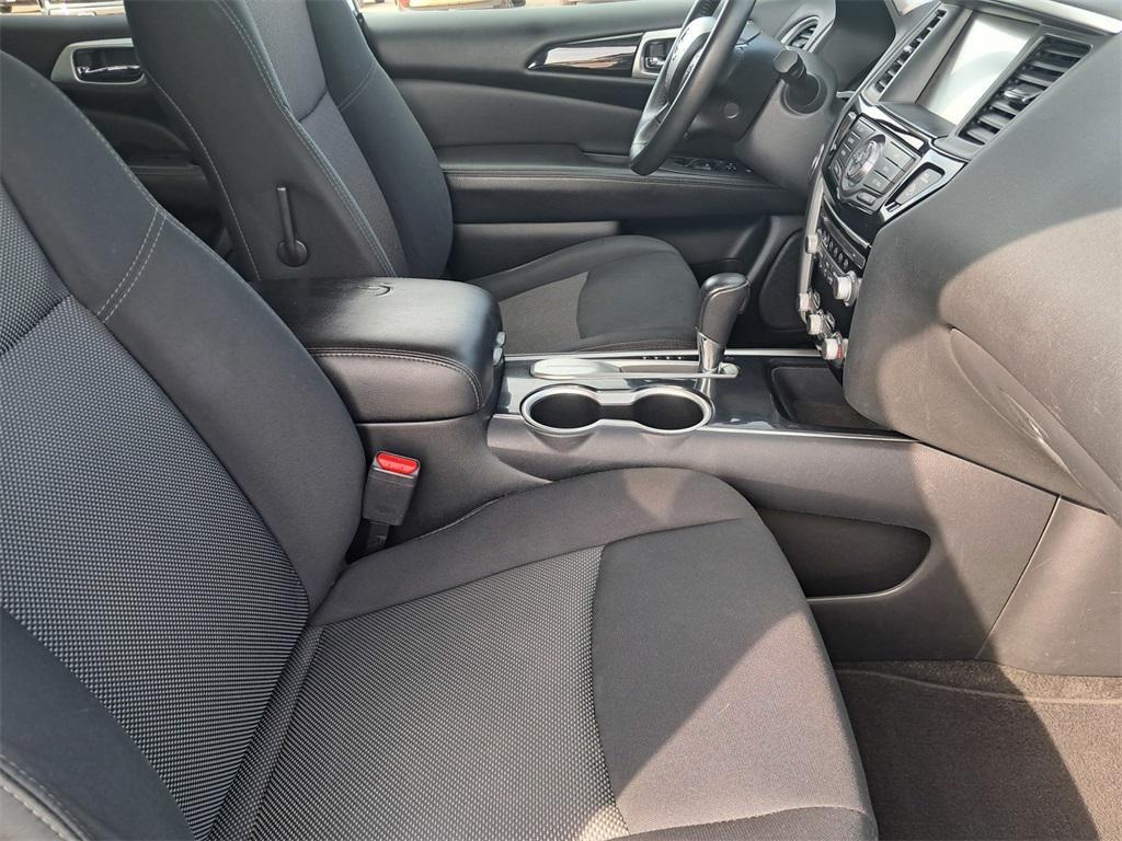 used 2019 Nissan Pathfinder car, priced at $11,336