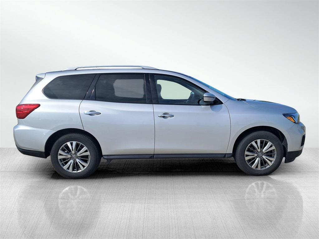 used 2019 Nissan Pathfinder car, priced at $11,336