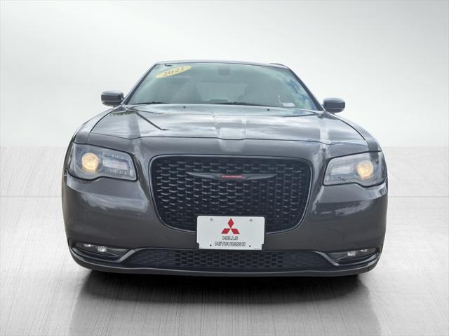 used 2021 Chrysler 300 car, priced at $21,627