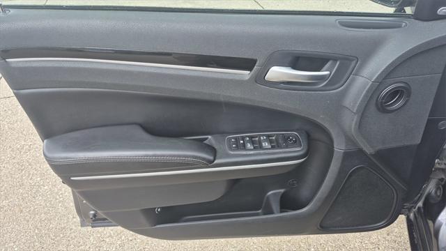 used 2021 Chrysler 300 car, priced at $21,627
