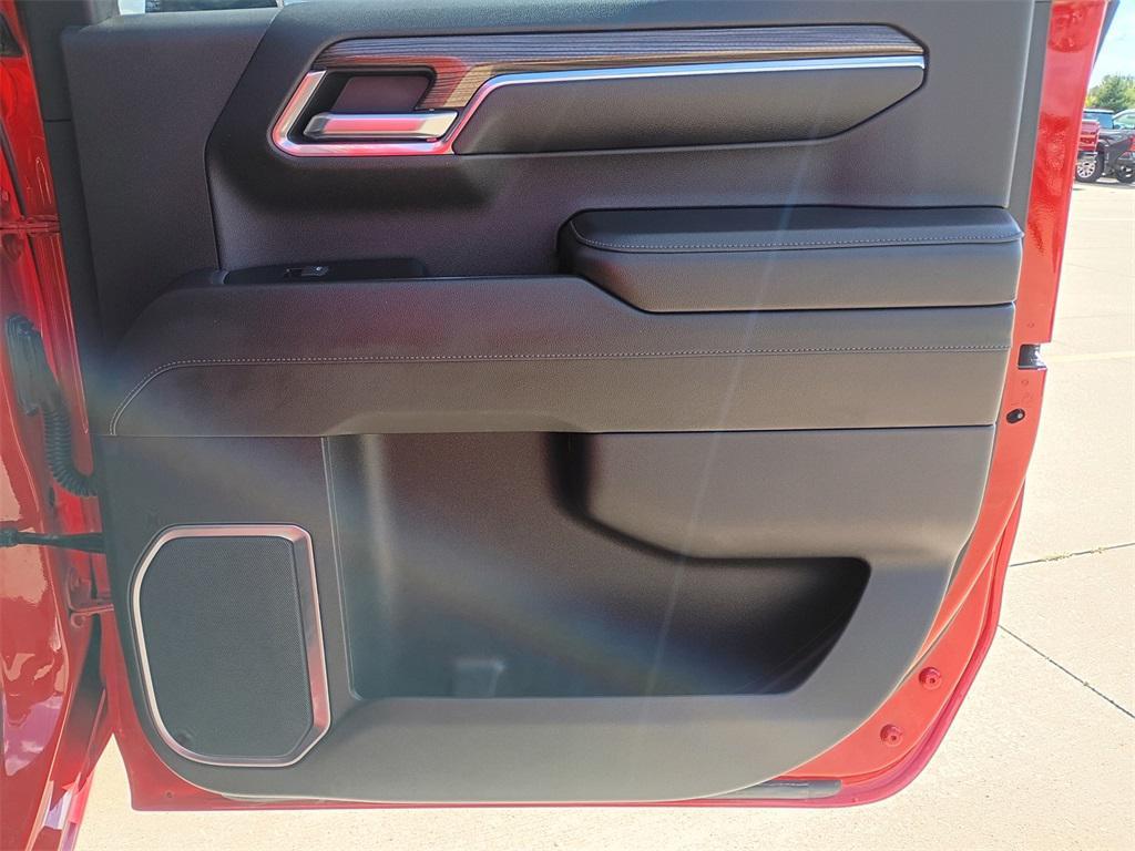 used 2022 Chevrolet Silverado 1500 car, priced at $41,287