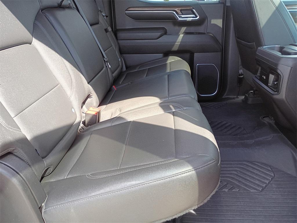 used 2022 Chevrolet Silverado 1500 car, priced at $41,287