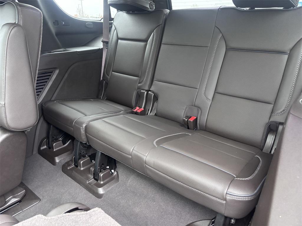 used 2021 GMC Yukon car, priced at $48,112