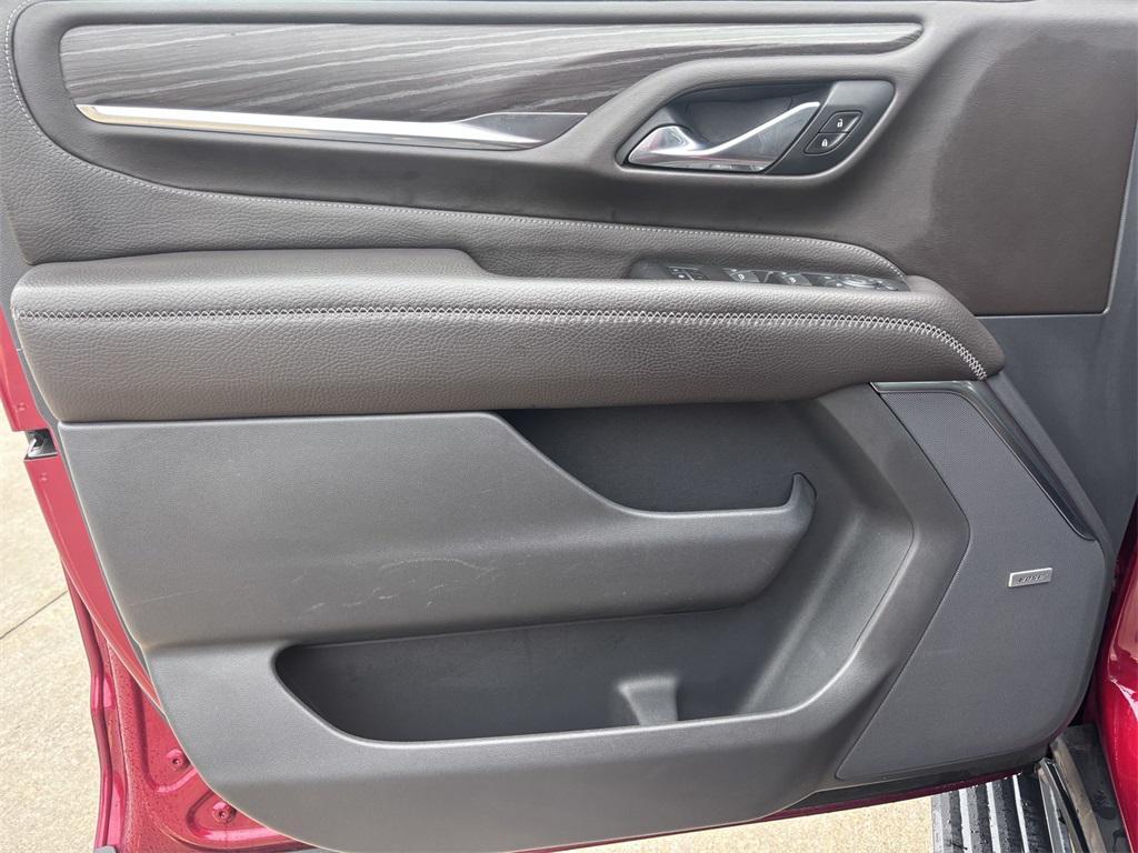 used 2021 GMC Yukon car, priced at $48,112