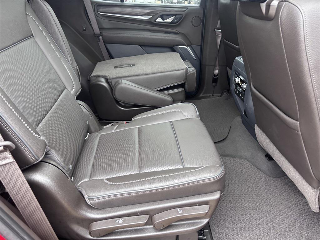 used 2021 GMC Yukon car, priced at $48,112