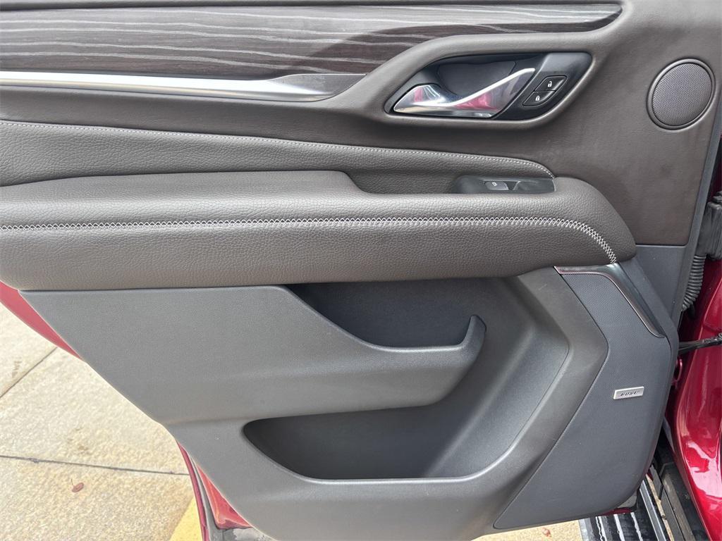 used 2021 GMC Yukon car, priced at $48,112