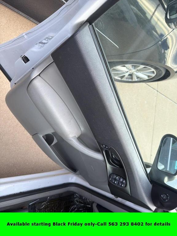 used 2007 Ford Focus car, priced at $1,996