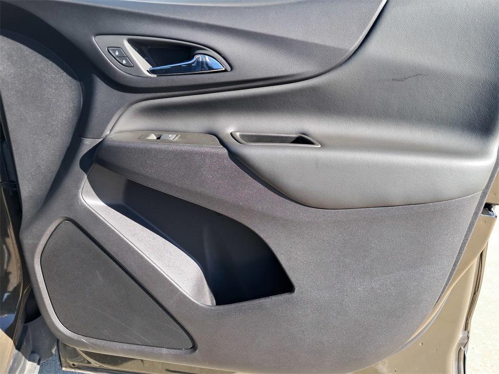 used 2024 Chevrolet Equinox car, priced at $23,508