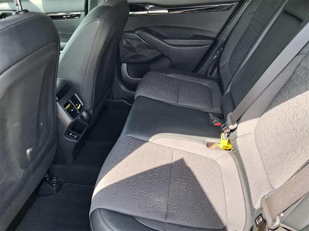 used 2025 Kia Seltos car, priced at $22,559