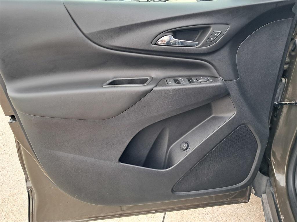 used 2023 Chevrolet Equinox car, priced at $22,322