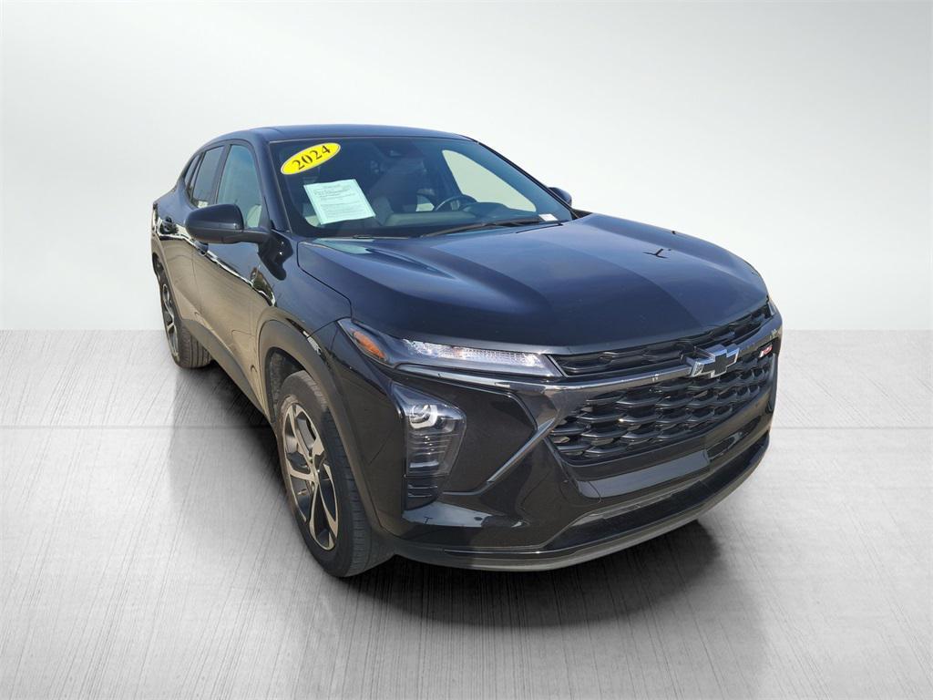 used 2024 Chevrolet Trax car, priced at $19,916