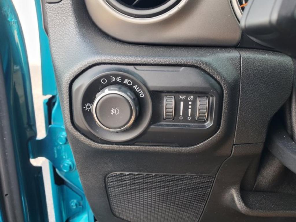 used 2020 Jeep Wrangler Unlimited car, priced at $23,991