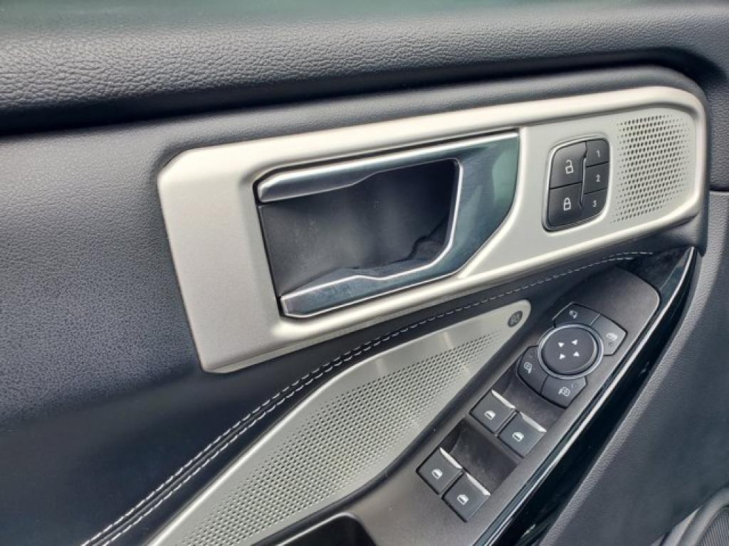 used 2022 Ford Explorer car, priced at $39,991