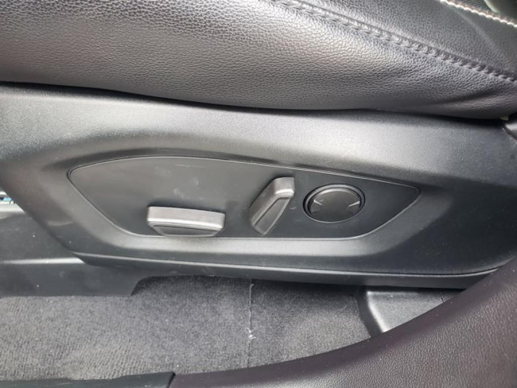 used 2022 Ford Explorer car, priced at $39,991