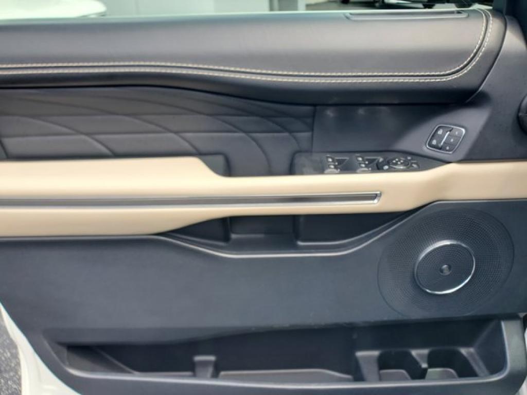 used 2022 Ford Expedition Max car, priced at $57,991