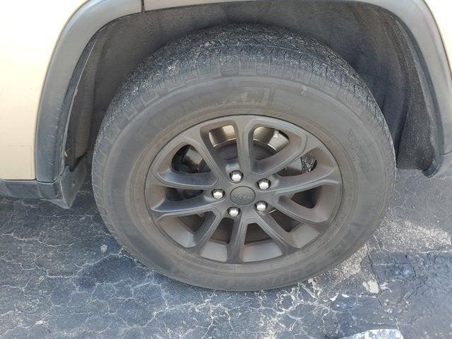 used 2014 Jeep Grand Cherokee car, priced at $4,991