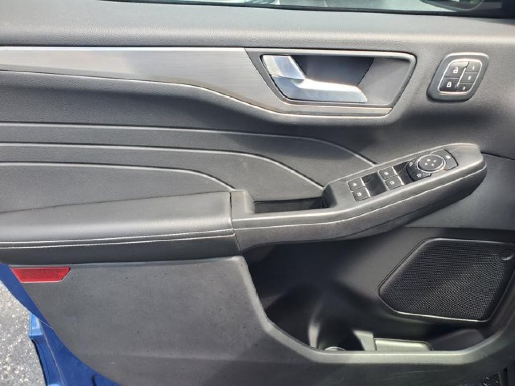 used 2022 Ford Escape car, priced at $24,991