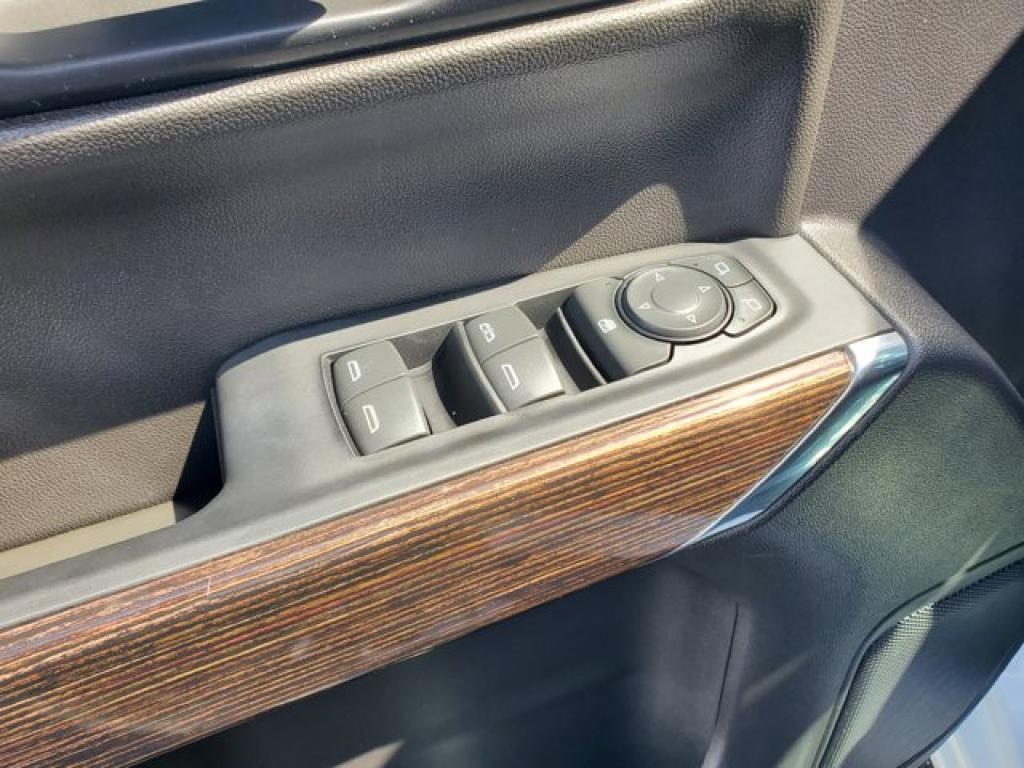 used 2021 GMC Sierra 1500 car, priced at $39,991