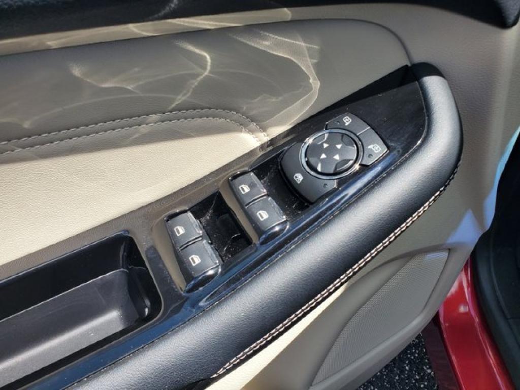 used 2019 Ford Edge car, priced at $22,891