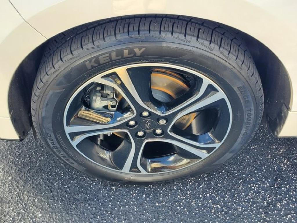 used 2019 Ford Edge car, priced at $21,991