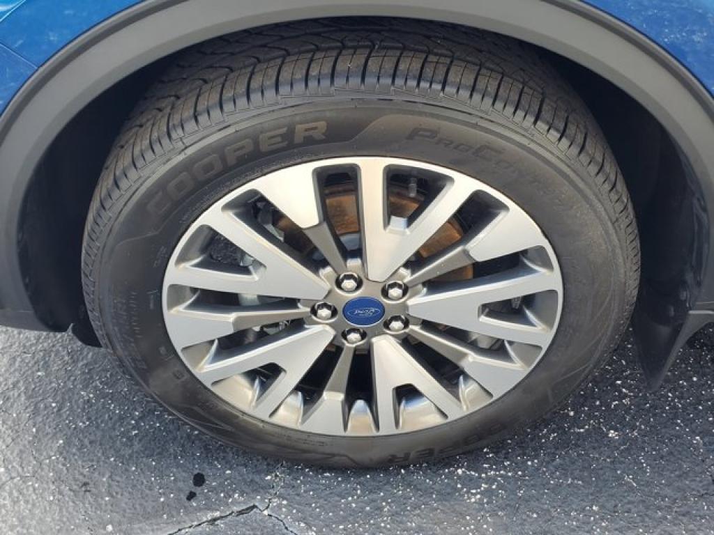 used 2022 Ford Escape car, priced at $22,991