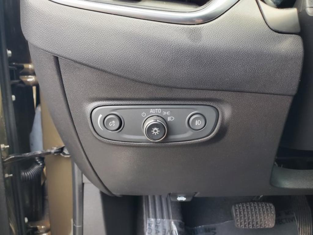 used 2023 Chevrolet Equinox car, priced at $22,491