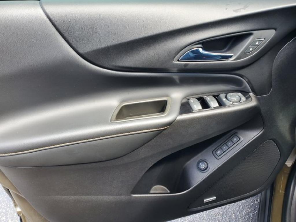 used 2023 Chevrolet Equinox car, priced at $22,491