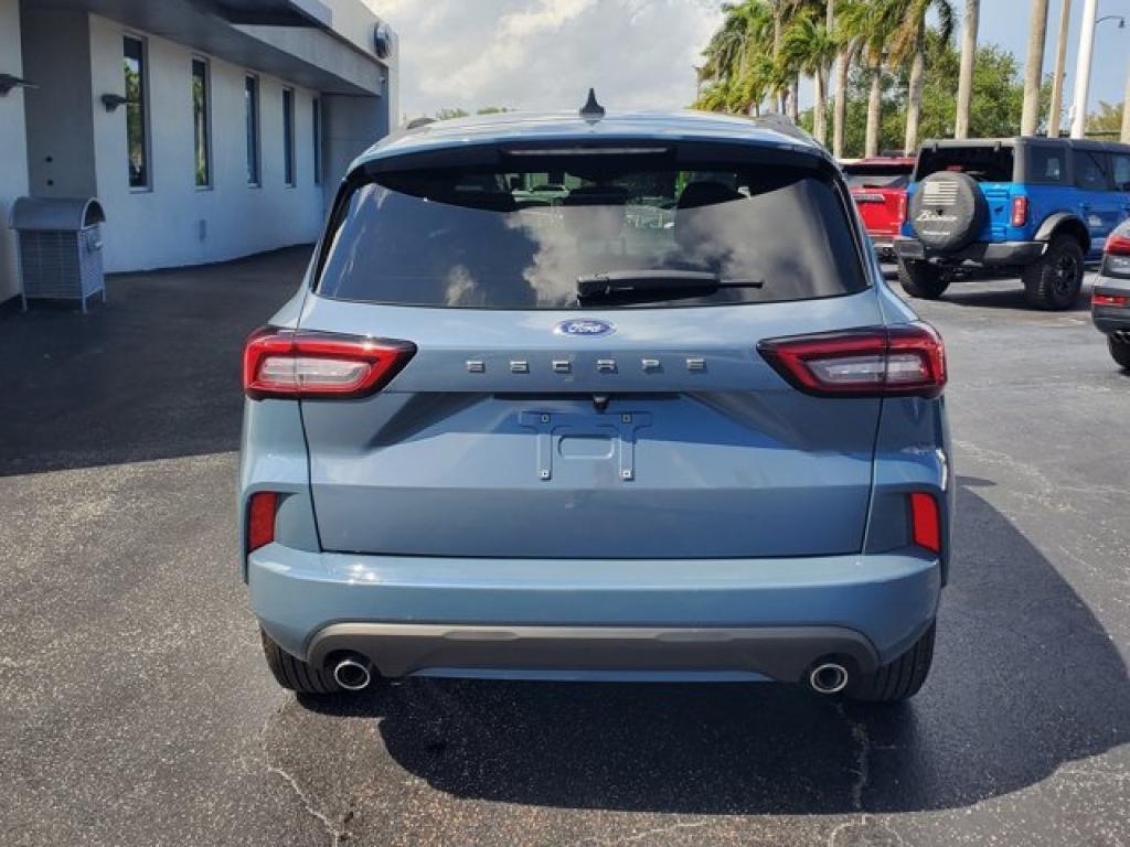 used 2024 Ford Escape car, priced at $22,991